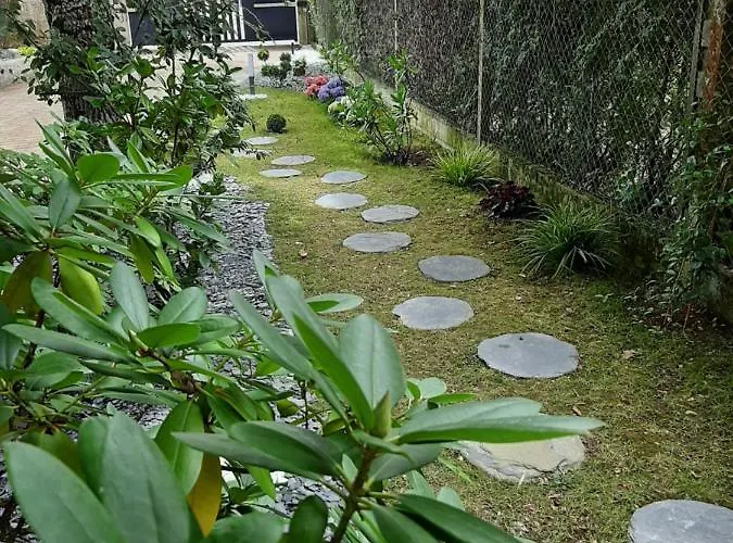 Sakura Fontaine-le-Comte